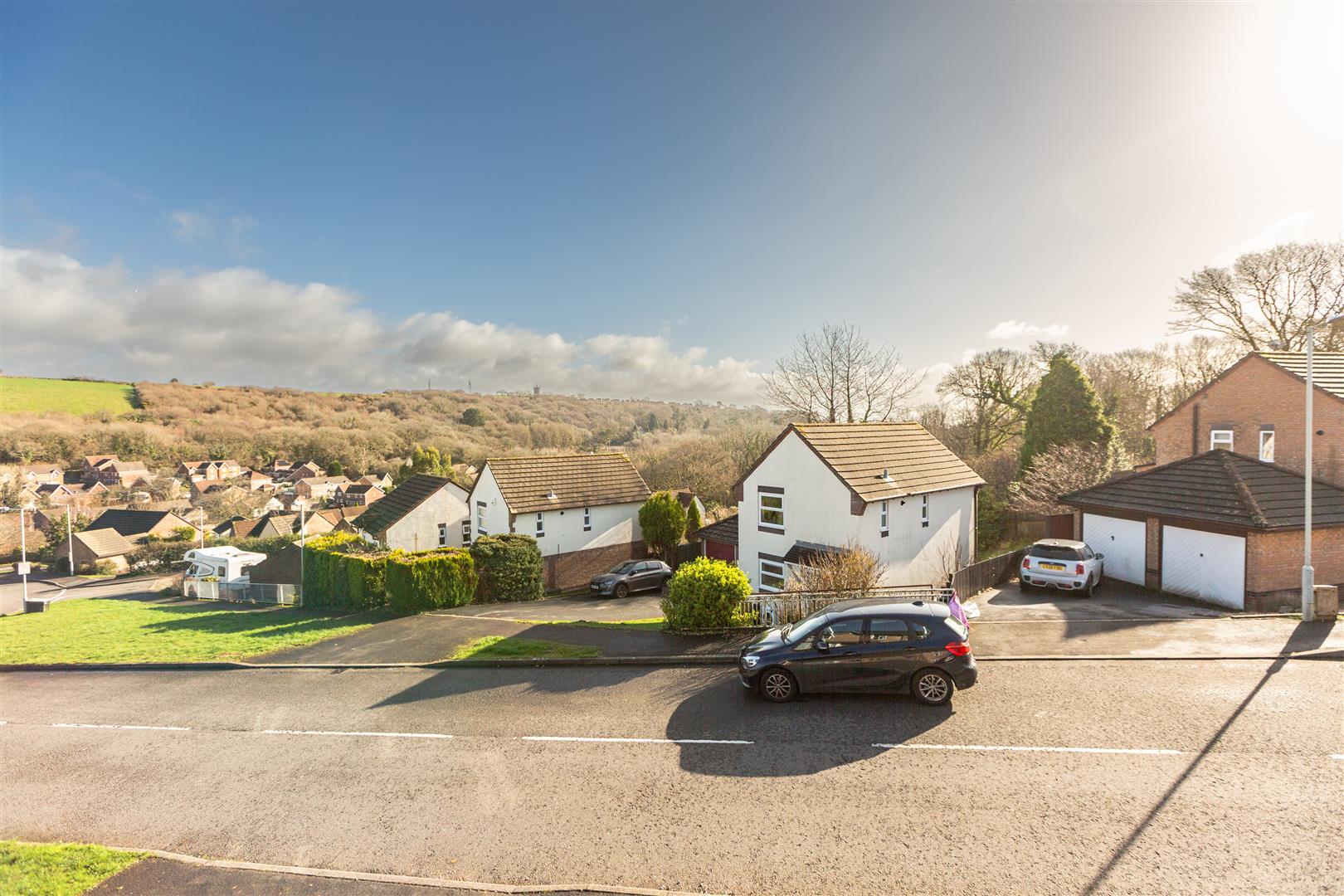 Ffordd Taliesin, Killay, Swansea, SA2 7DF